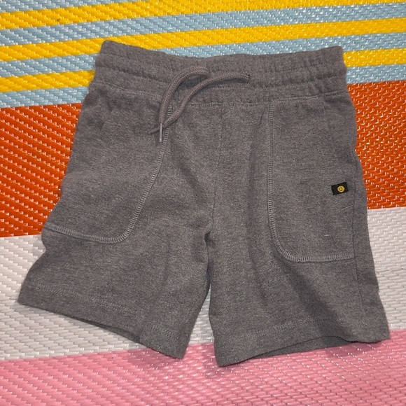 Wonder Nation Heather Gray Sweat Shorts Boys Kids Size X-Small - Picture 1 of 3